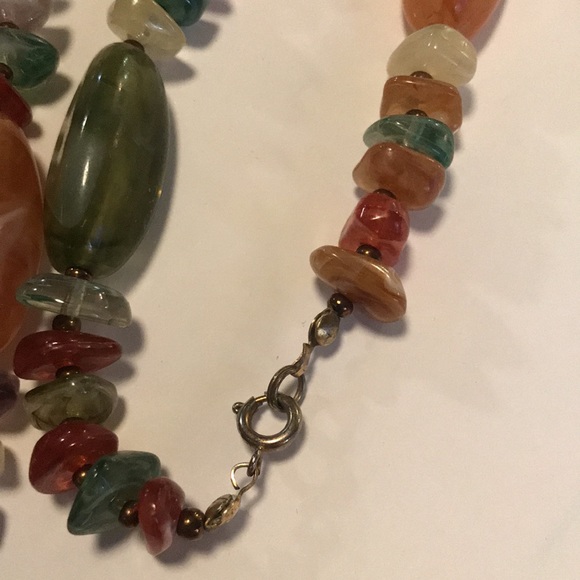 Multi Color Necklace -beautiful - Picture 7 of 8